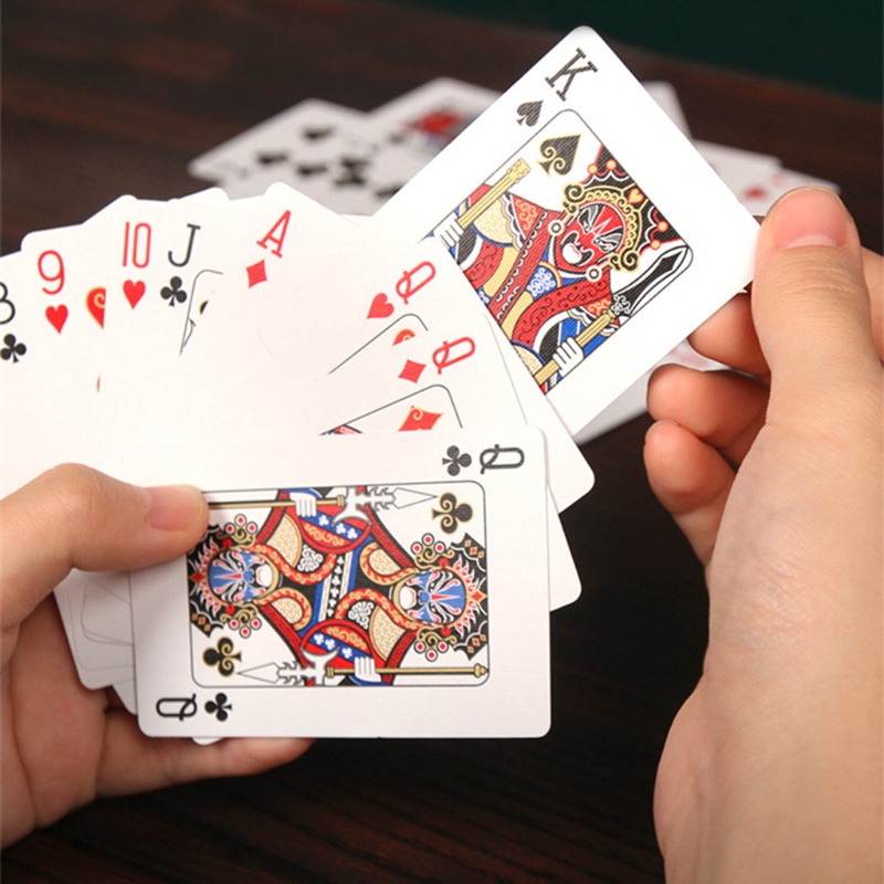 Chinese Style Peking Opera Pok - огляд і ціна Board Game Uno