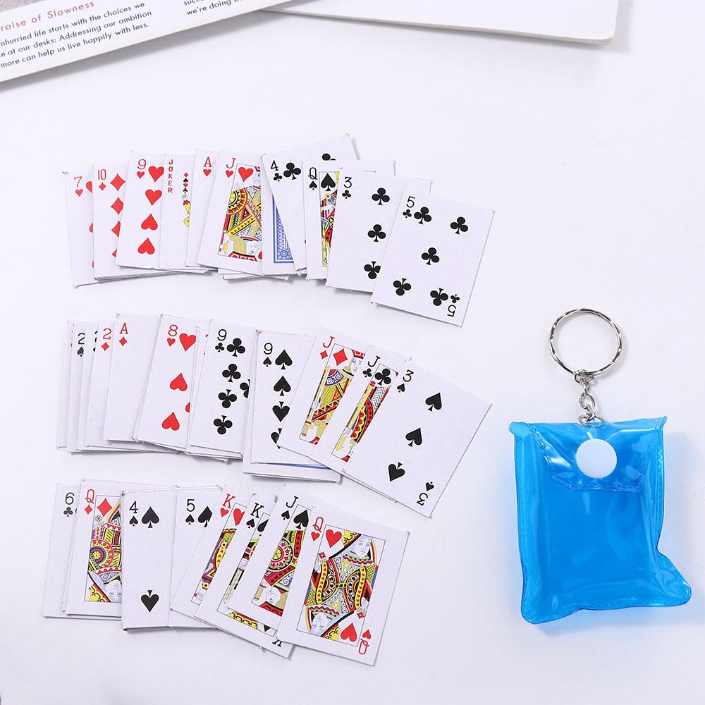 Portable Mini Playing Cards Po - огляд і ціна Board Game With Questions