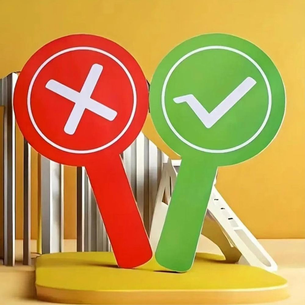 4Pcs Right or Wrong Hand Held  - огляд і ціна Board Game Or Boardgame
